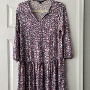 Banana Republic confortable dress, size s, floral